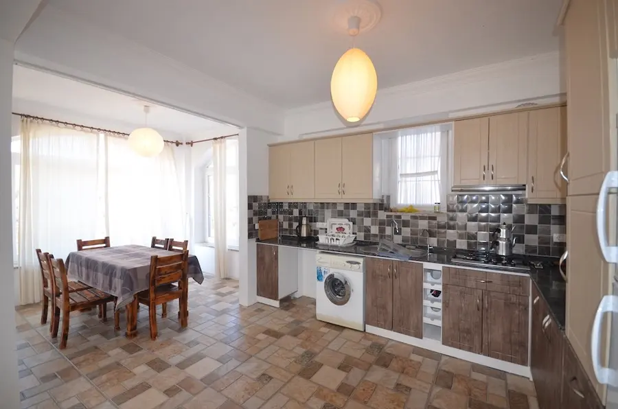 Kitchen area